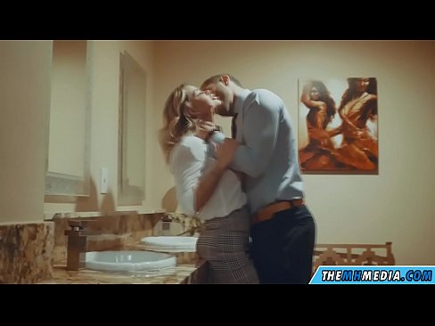 ❤️ Xa i-blonde ene-busty ikuhenda kwindlu yangasese yoluntu Ividiyo ephuma ezimpundu kuthi xh.xxxwownet.ru ❤